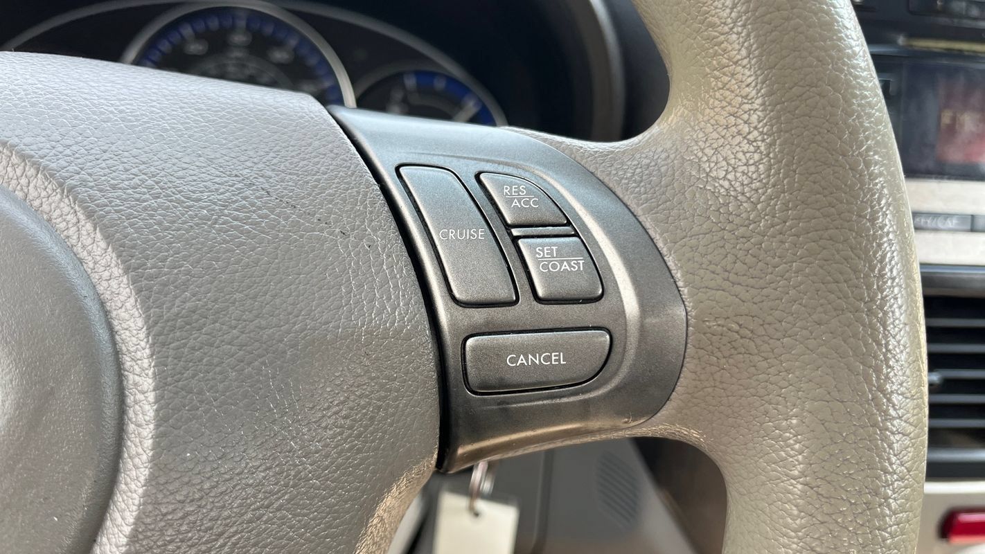 Used 2010 Subaru Forester 2.5X AWD/4WD image 15
