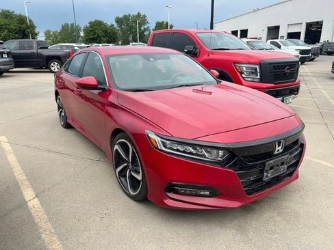 Used 2019 Honda Accord Sport image 1