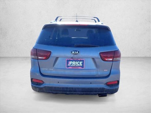 Used 2020 Kia Sorento LX w/ LX I4 Convenience Package image 13