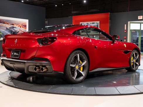 Certified 2023 Ferrari Portofino M image 44