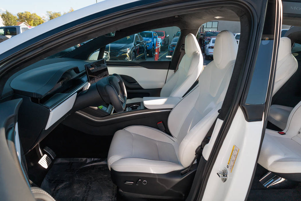 Used 2023 Tesla Model X Plaid AWD/4WD image 26