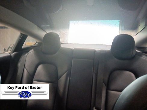 Used 2021 Tesla Model 3 Standard Range Plus image 30