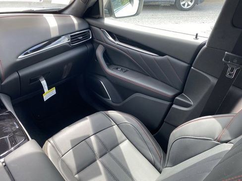 New 2024 Maserati Levante GT Ultima image 47