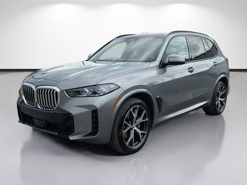 Certified 2024 BMW X5 xDrive40i w/ M Sport Package AWD/4WD image 7