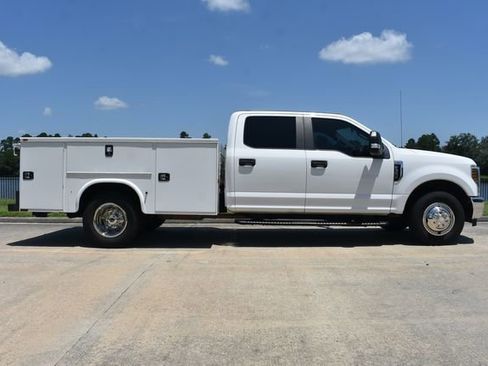 Used 2019 Ford F350 XL w/ Power Equipment Group image 3