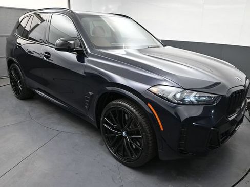 Used 2024 BMW X5 M60i AWD/4WD image 11