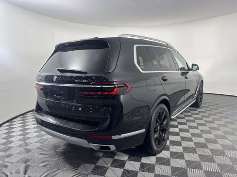 Certified 2023 BMW X7 xDrive40i w/ Premium Package image 5