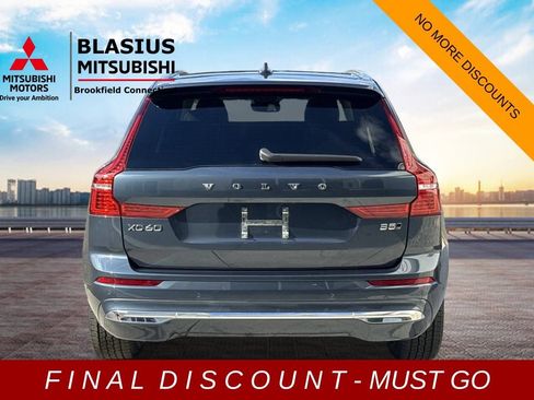 Used 2022 Volvo XC60 B5 Inscription w/ Advanced Package image 6