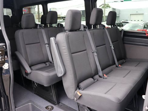 Used 2025 Mercedes-Benz Sprinter 2500 image 16