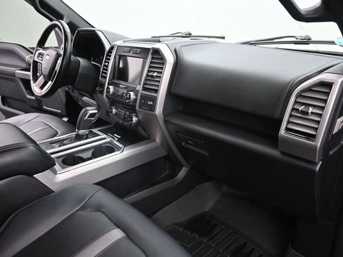 Used 2018 Ford F150 Platinum image 16