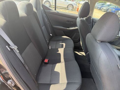 Used 2024 Nissan Sentra SV FWD image 13