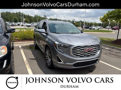 Used 2018 GMC Terrain Denali w/ Comfort Package FWD image 6