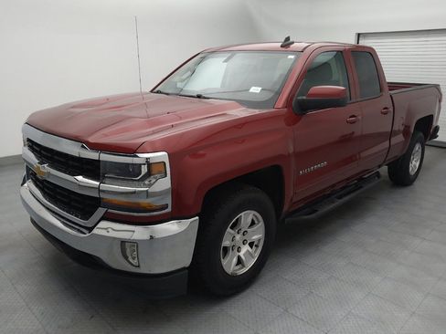 Used 2018 Chevrolet Silverado 1500 LT w/ All Star Edition image 2