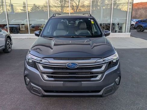 Used 2025 Subaru Forester Limited image 8