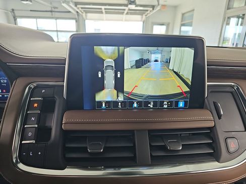 Certified 2023 Chevrolet Tahoe High Country AWD/4WD image 30