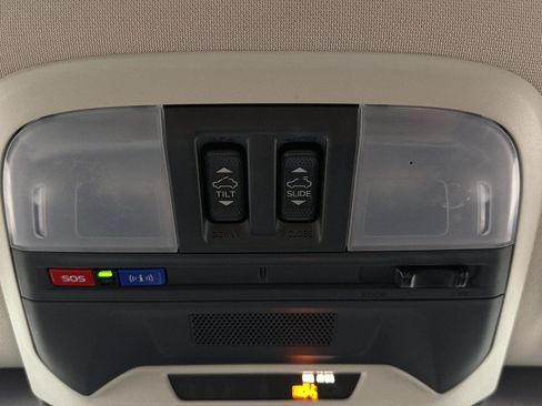 Certified 2025 Subaru Crosstrek 2.5i Premium AWD/4WD image 25