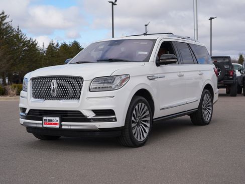 Used 2020 Lincoln Navigator Reserve w/ Luxury Package image 7