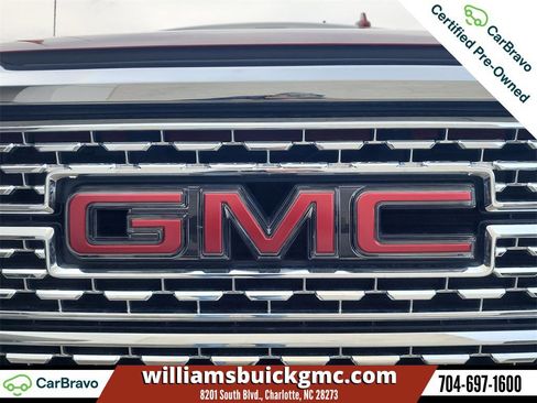 Used 2021 GMC Sierra 1500 Denali w/ Denali Premium Package image 32