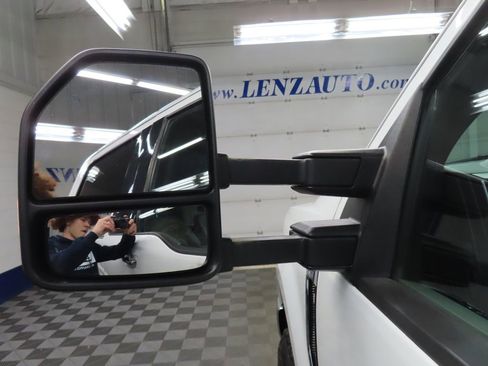 Used 2019 Ford F250 XLT w/ XLT Premium Package AWD/4WD image 54