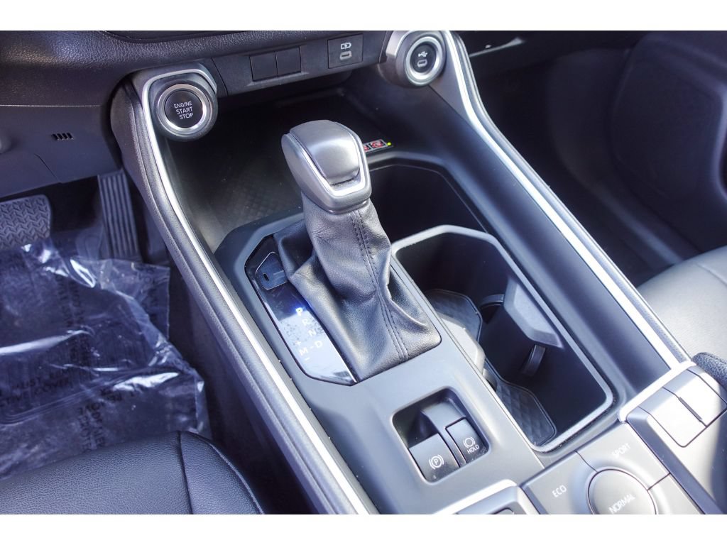 Certified 2025 Toyota Grand Highlander AWD image 18