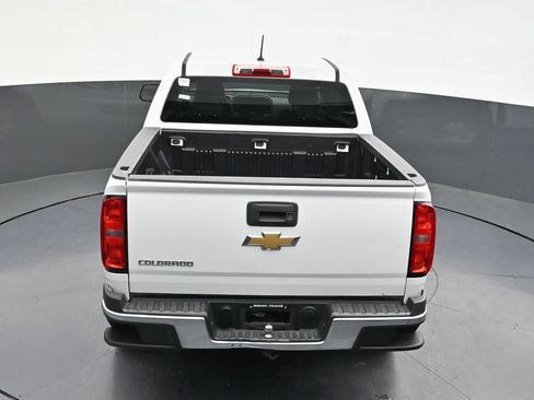 Used 2019 Chevrolet Colorado W/T w/ WT Convenience Package RWD image 18