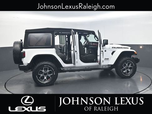Used 2023 Jeep Wrangler Rubicon w/ Cold Weather Group image 23