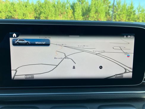 Used 2025 Mercedes-Benz GLE 350 4MATIC image 10