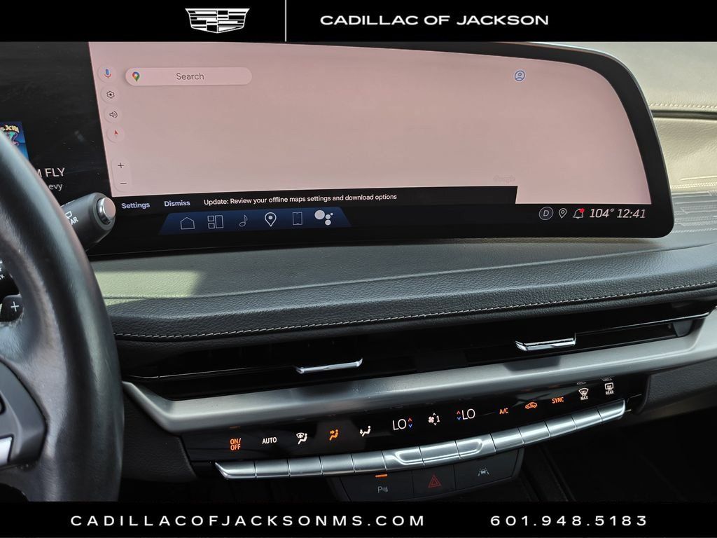 Certified 2025 Cadillac XT4 Premium Luxury AWD/4WD image 9