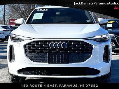 Used 2025 Audi Q5 Premium w/ Convenience Package