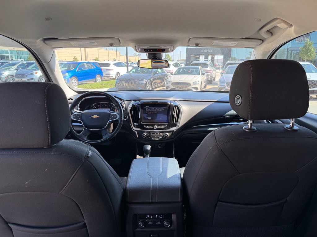Used 2021 Chevrolet Traverse LT FWD image 19