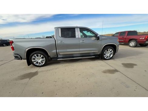 Certified 2024 Chevrolet Silverado 1500 High Country w/ High Country Premium Package image 10