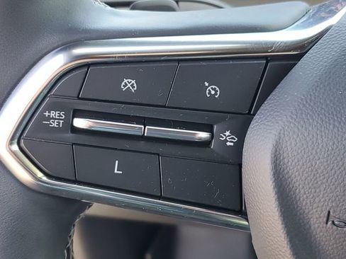 Used 2024 Chevrolet Traverse LS w/ Midnight/Sport Edition FWD image 9