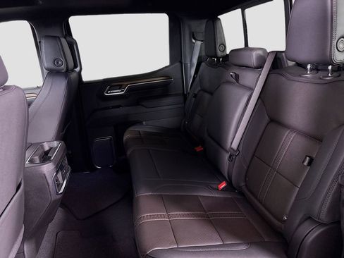 Certified 2025 Chevrolet Silverado 1500 High Country w/ Midnight Edition image 30