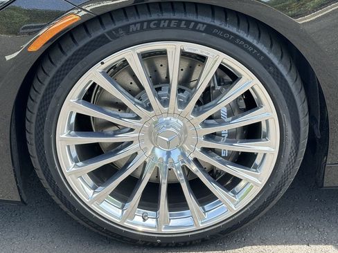 New 2025 Mercedes-Benz S 63 AMG S image 13