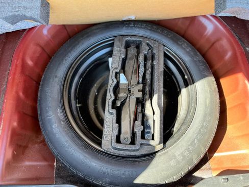 Used 2016 Nissan Maxima SR FWD image 23