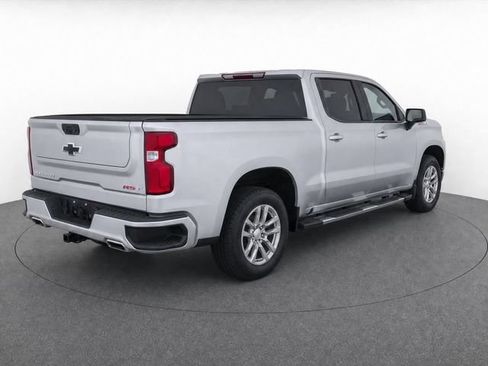 Used 2021 Chevrolet Silverado 1500 RST w/ Convenience Package II AWD/4WD image 8