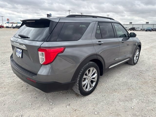 Used 2021 Ford Explorer XLT w/ Equipment Group 202A RWD image 7