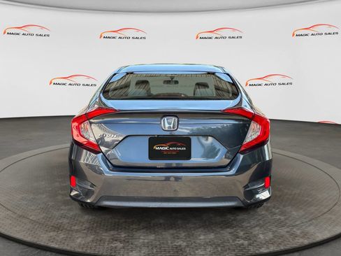 Used 2018 Honda Civic LX image 9