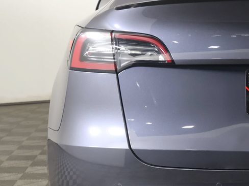 Used 2020 Tesla Model Y Performance AWD/4WD image 18