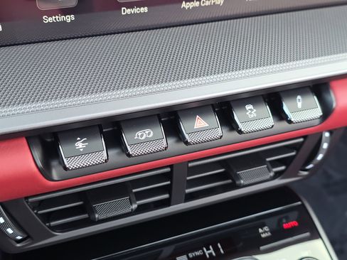 New 2026 Porsche 911 Carrera 4S image 27