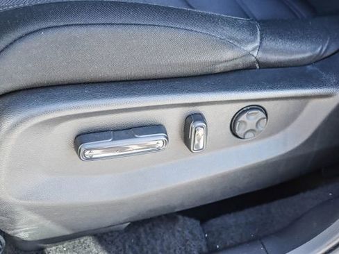 Certified 2021 Honda CR-V EX image 22