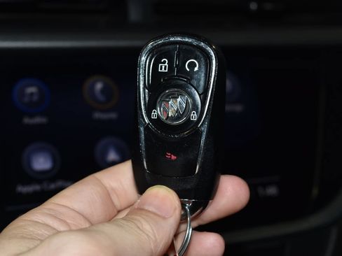 Used 2020 Buick Encore GX Preferred w/ Sport Touring Package FWD image 16