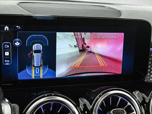 Certified 2026 Mercedes-Benz GLB 250 4MATIC image 15