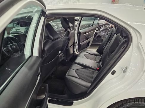 Used 2023 Toyota Camry SE image 29