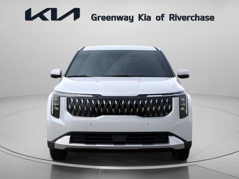New 2026 Kia Carnival FWD image 2