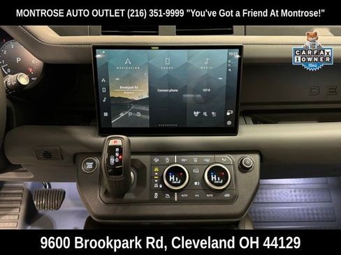 Used 2024 Land Rover Defender 130 X-Dynamic SE image 20