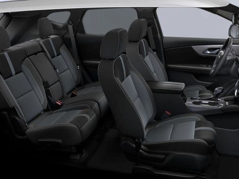 New 2026 Chevrolet Blazer LT w/ Convenience Package FWD image 9