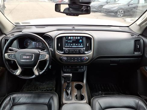 Used 2017 GMC Canyon Denali image 16