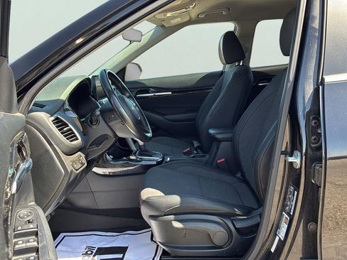 Certified 2023 Kia Seltos S w/ Navigation Package FWD image 22