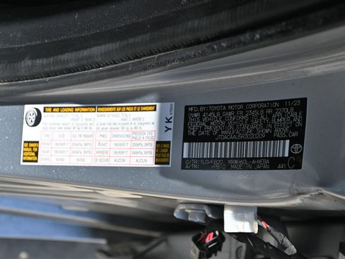Used 2024 Toyota Prius LE FWD image 14